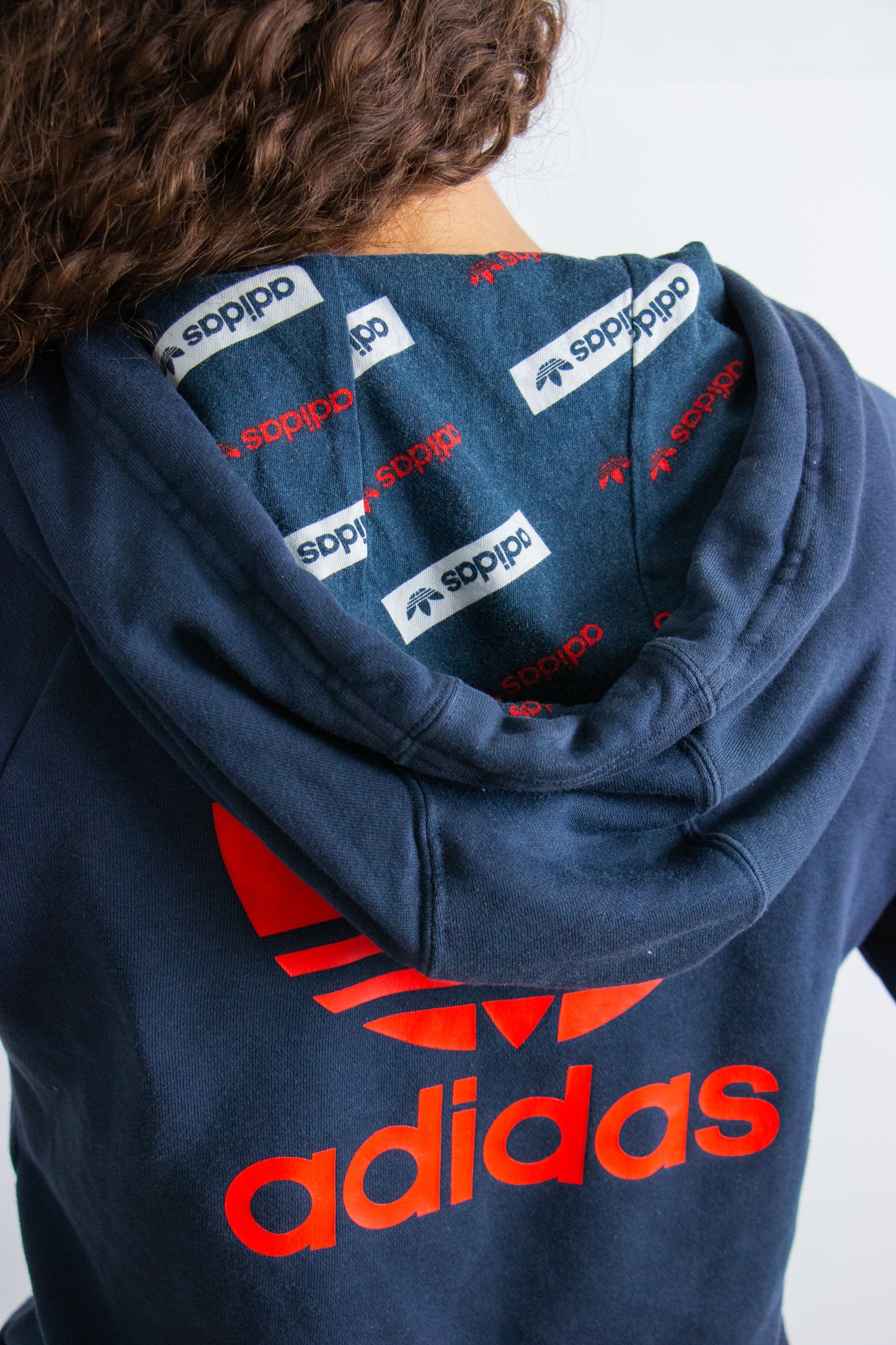 Adidas hoodie zwart - rode logo