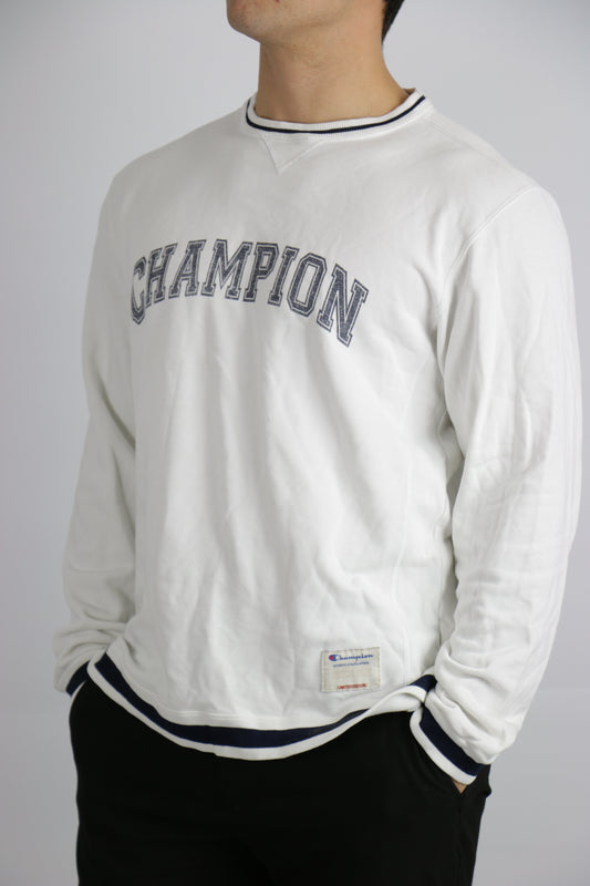Champion sweater wit